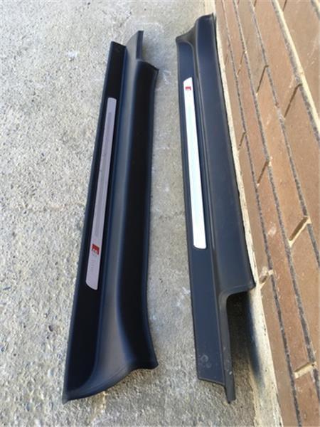 Taloneras bajo puertas audi tt 8j s - 8j0853492