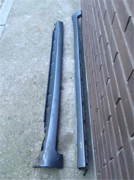 Taloneras laterales seat exeo - 3r0853859a