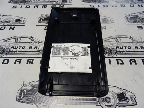 Tapa fusibles habitaculo porsche 997 987 - AutoRR 99755162100