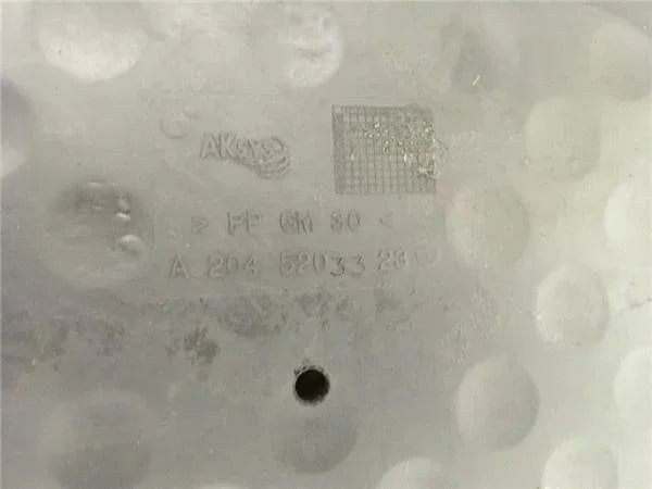 Tapa inferior carroceria Mercedes a20452