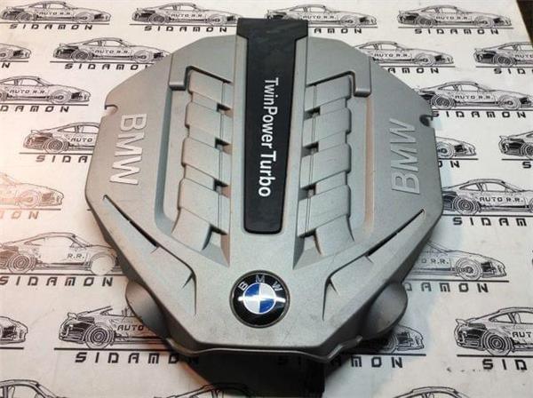 Tapa motor bmw 4.4i turbo - 13717577456