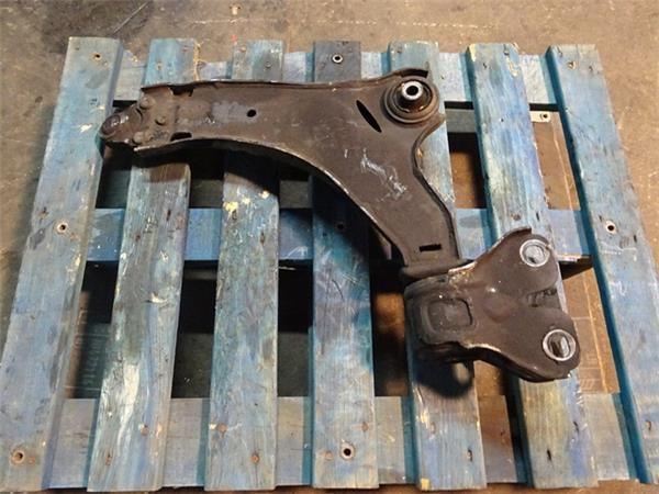 Trapecio delantero derecho volvo xc60 - 