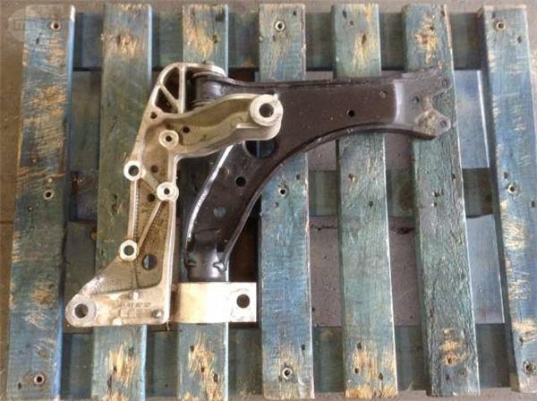 Trapecio derecho audi a3 8p golf v - 