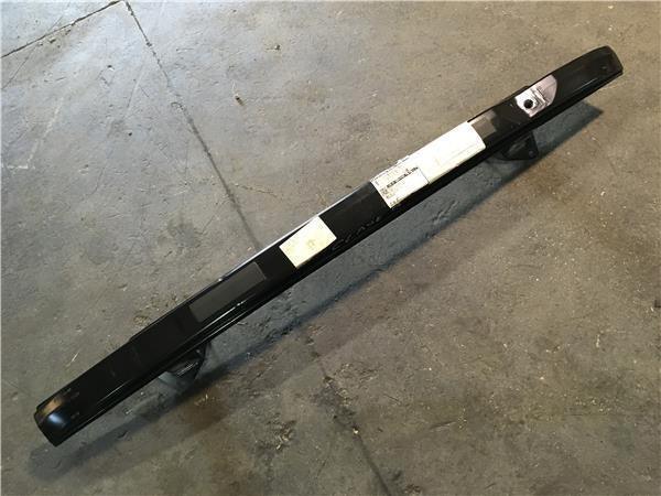 Travesaño Mercedes B180 - 1696100114