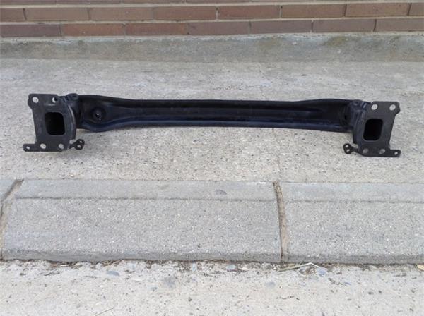 Traviesa delantera seat leon 2 - 1p0807109a