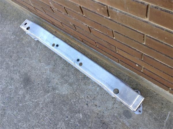 Traviesa trasera opel astra k - 