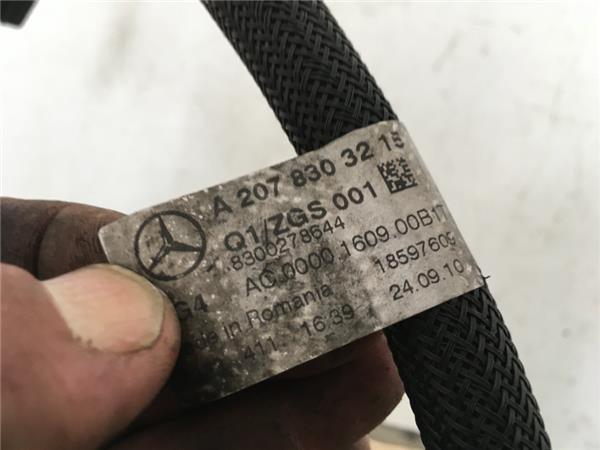 Tubo A/C Mercedes E Coupe C207 - a2078303215