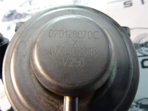 Valvula egr volkswagen touareg 2.5tdi - 070128070c
