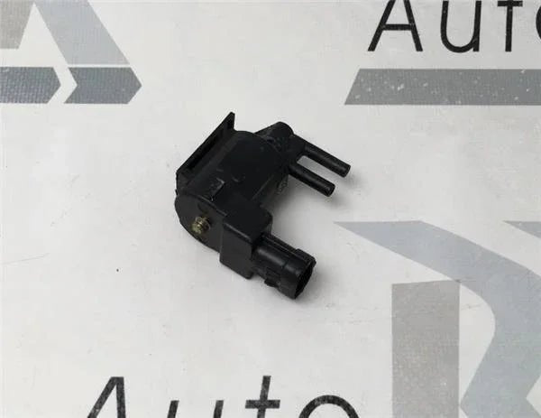 Valvula vacio Hyundai k5t44184