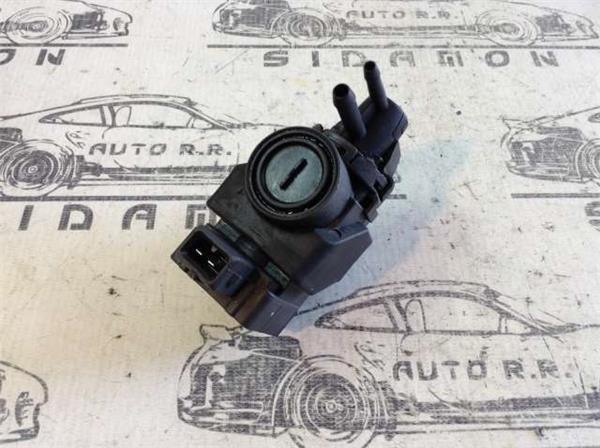 Valvula vacio renault 149566215f - AutoRR 149566215f