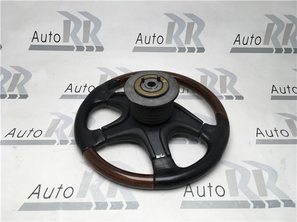 Volante MOMO Mal36 - 