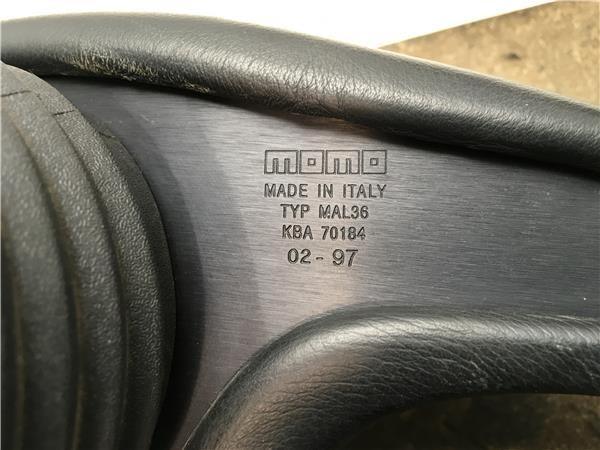 Volante MOMO Mal36 - 