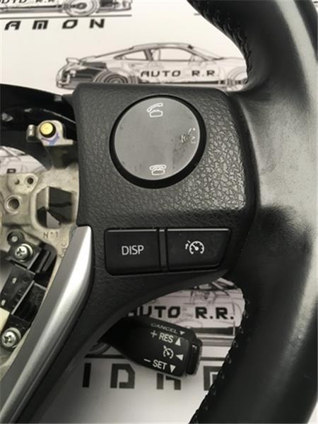 Volante multifuncion toyota auris e180 - 