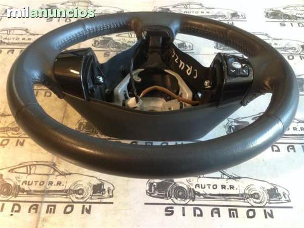 Volante toyota urban cruiser - 